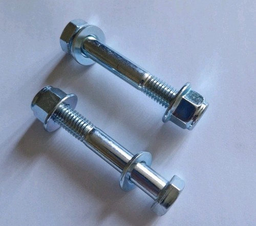 Front suspension strut hub - front,