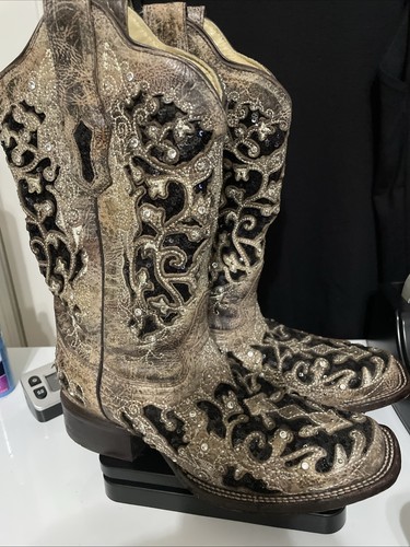 Women corral a3648 - 7.5,