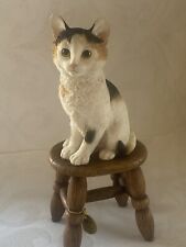 Cat / kitten on a Stool Leonardo Collection, Vintage Collectible Ornament