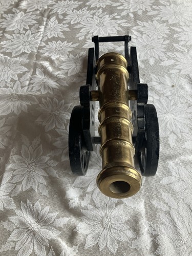 Huge vintage solid - huge,