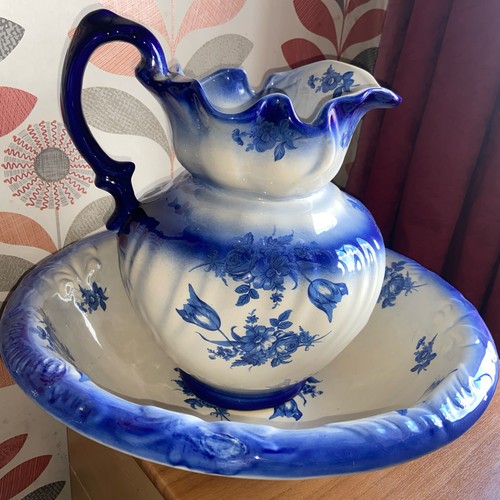 Vintage wash basin - vintage,