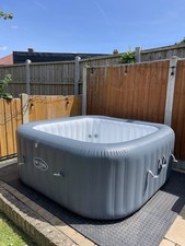 Lay-Z-Spa Hawaii Hot Tub, 8