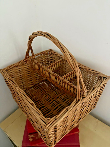 Rare mid century wicker picnic - rare,