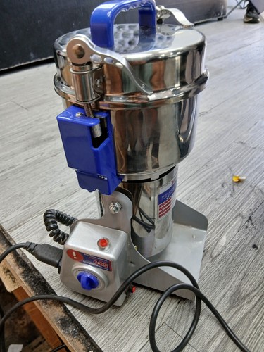 Moongiantgo 800y grain mill - grain,