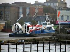 PHOTO  2005 HOVERCRAFT AT RYDE