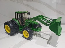 Britains Ertl John Deere 6830