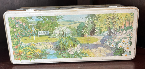 Vintage cadbury fingers tin - fingers,