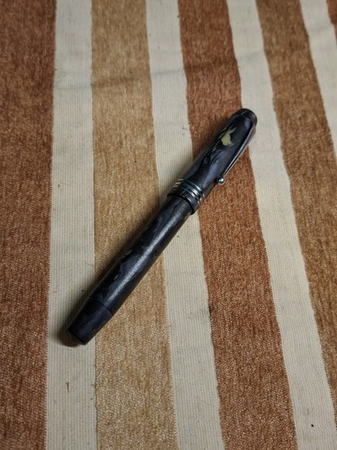 Vintage marbled foundation - foundation, pen