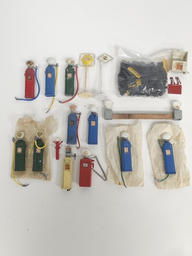 Vintage wardie garage - wardie,
