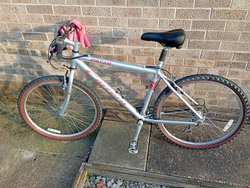 Carrera vulcan mountain bike - vulcan,