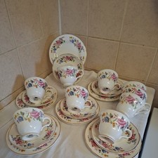 Crown Trent Teaset floral 18pc 