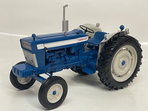 Scale universal hobbies - 1/16,