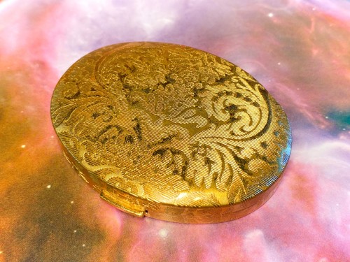 Avon oval gold tone - , with
