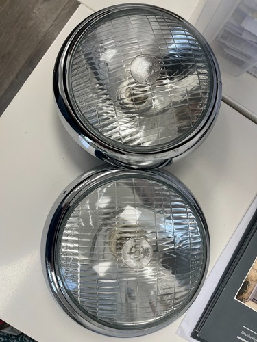 Pair vintage lucas 700 - pair,