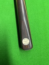 John Parris Champion Cue Red