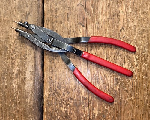 Vintage churchill 7066 circlip - vintage,