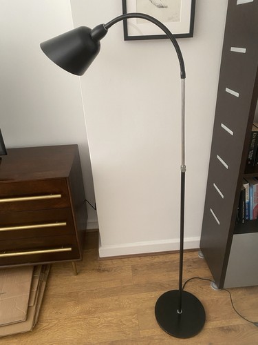 Arne jacobsen tradition - arne,
