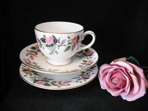 Wedgwood hathaway rose - “,