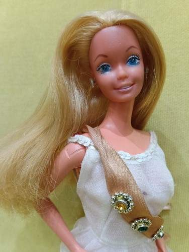 Barbie superstar royal - royal, england