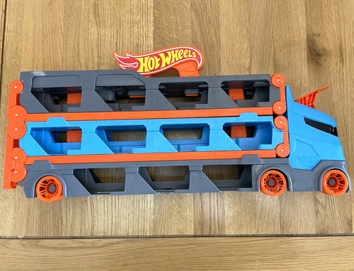 Hot wheels city car - hot,