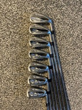 Titleist 718 AP1 Irons / 5-PW+GW / Regular Flex AMT Red R300 Steel Shatfs