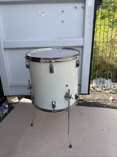 Floor tom white finish - floor,