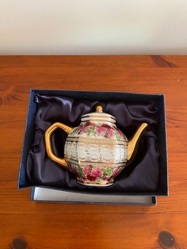 Miniature teapot bone - miniature,