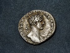 Hadrian denarius Concord-UK