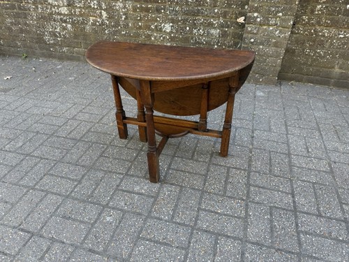 Vintage solid oak table - vintage,