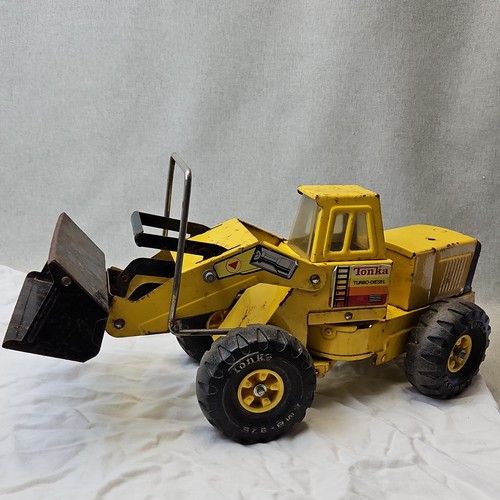 Tonka mighty front end loader - mighty,
