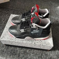Air Jordan 4 Retro Bred