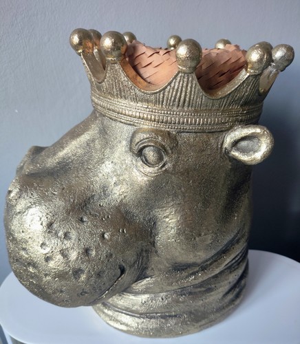 Next bronze gold - resin, hippo