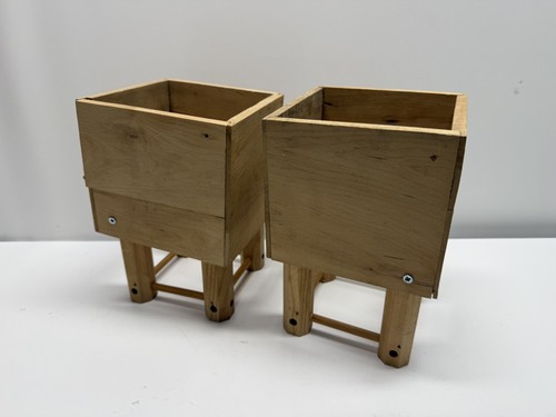 Square wooden planter set 2 - of,