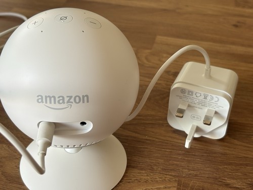 Amazon echo spot white - amazon, alexa