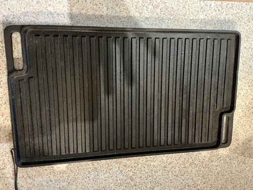 Cast iron reversible griddle - iron,