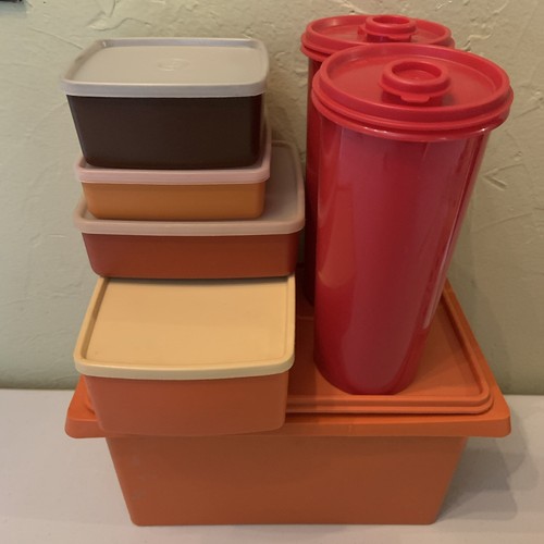 Lot tupperware bread - lot, of