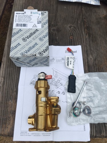 Vaillant 0020132682 diverter - vaillant,