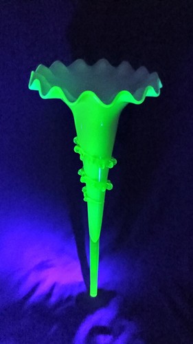 Large 40cm uranium glass - 40cm,