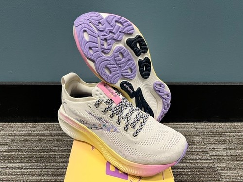 Women size 5 brooks - women's, 9.5