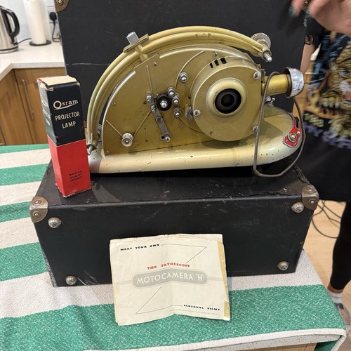 Vintage pathescope 5mm cine - vintage,