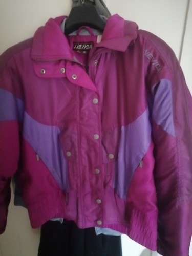 Vintage early 1980s nevica - early,