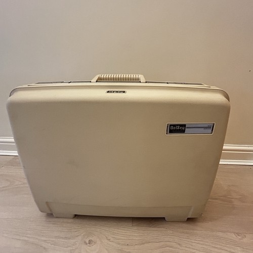 Delsey club hardshell suitcase - delsey,