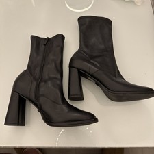 Kurt Geiger Women's Black Calf