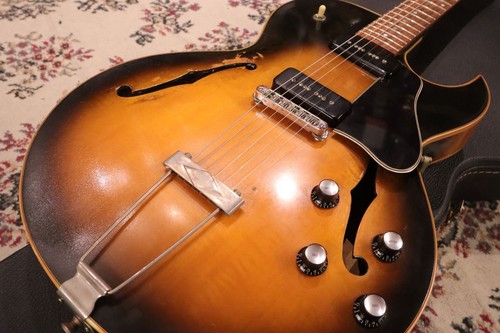 Gibson 135 vintage sunburst - vintage,