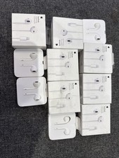 Apple EarPods with Lightning