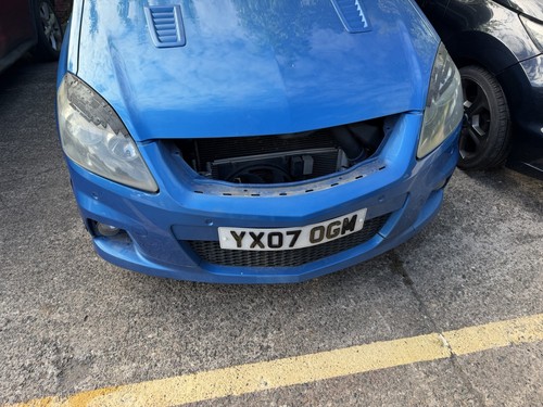 Vauxhall zafira vxr - vauxhall, front