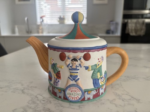 Christopher wren vintage - wren's,