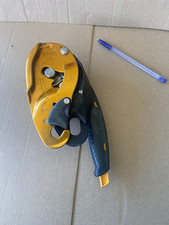 Petzl ID descender belay