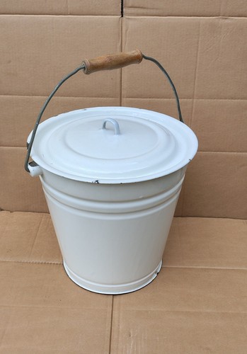 Vintage metal white enamel - metal,