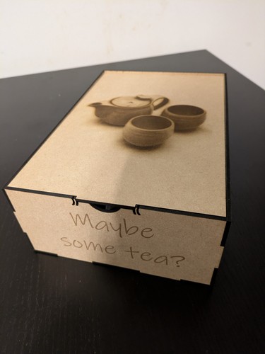 Wooden tea box with - box, lid